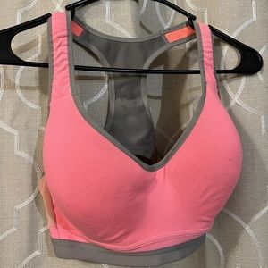 Victoria Sectret Sports Bra 34DD